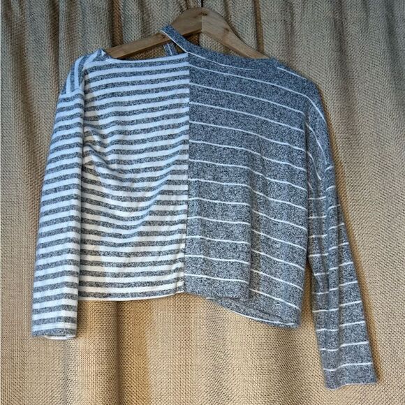 Good Luck Girls Striped Knit Top Girls Size XL Gray Long Sleeve Soft NWT - Picture 4 of 5